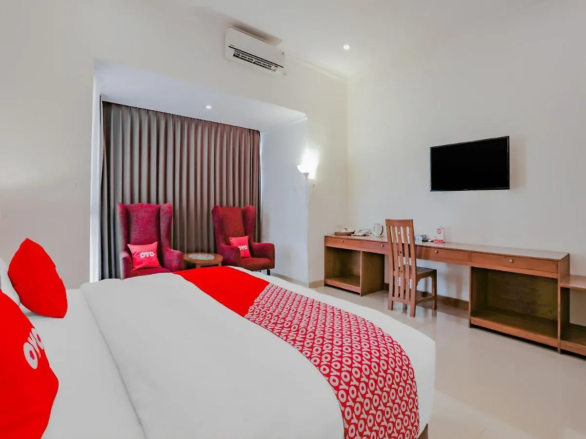 Oyo 3980 Lestari Residence Seminyak  Hotel