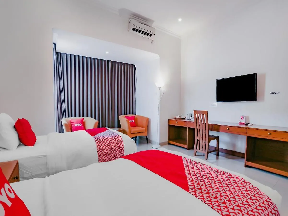 Hotel Oyo 3980 Lestari Residence Seminyak