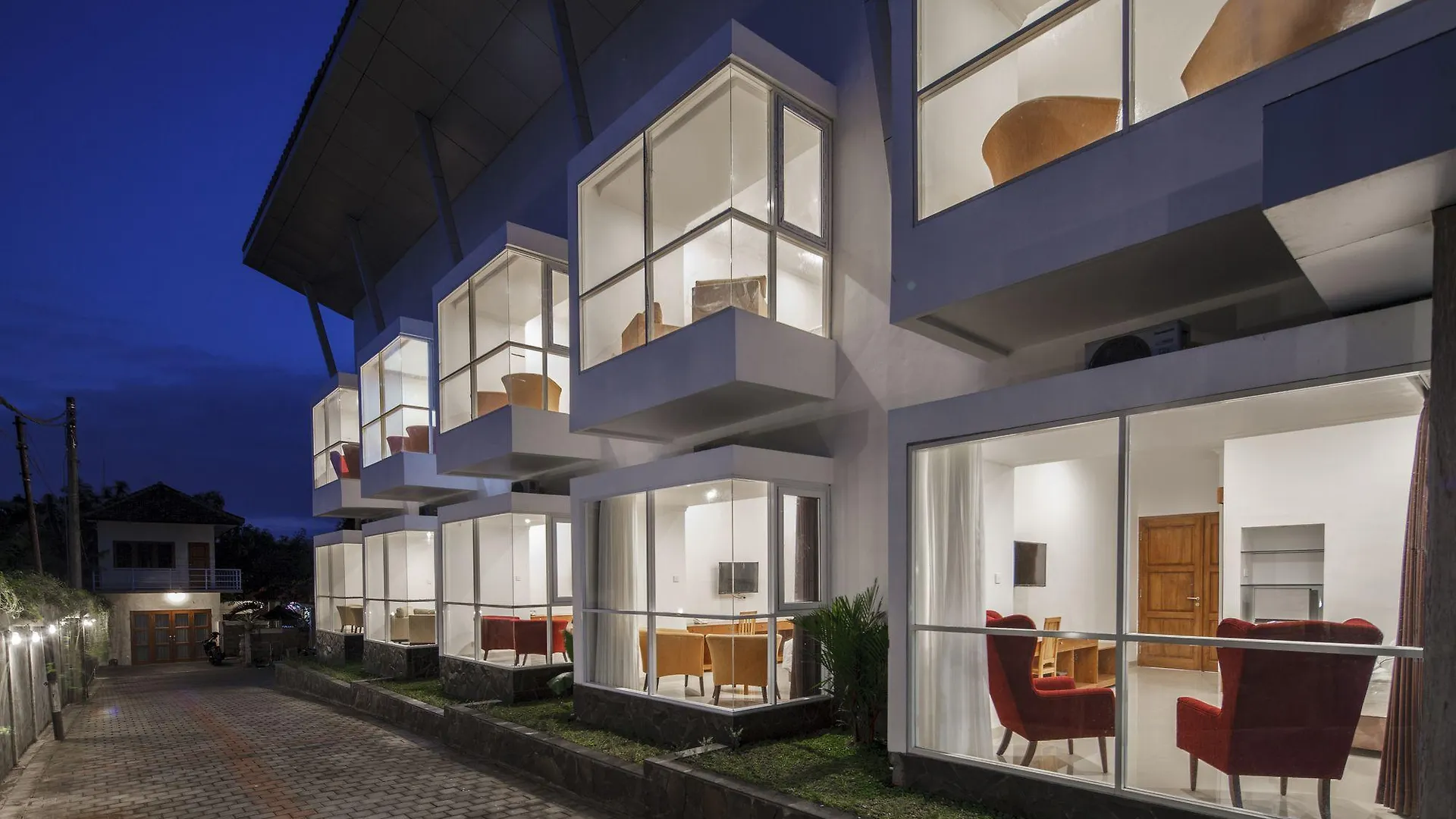 Hotel Oyo 3980 Lestari Residence Seminyak